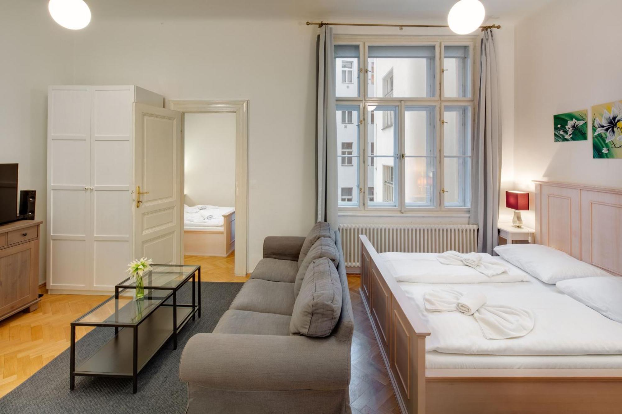 Old Town Square Apartments Prague Luaran gambar
